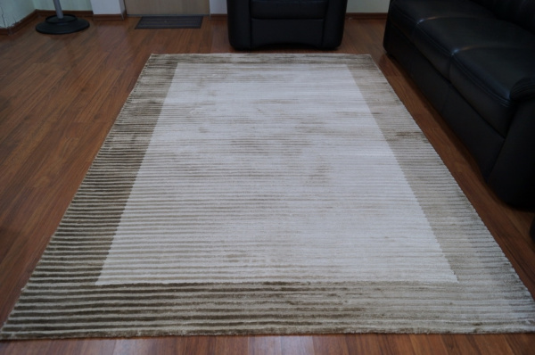 Ковер BORDER BANANA SILK LOOP&CUT HL 725 BEIGE-BROWN