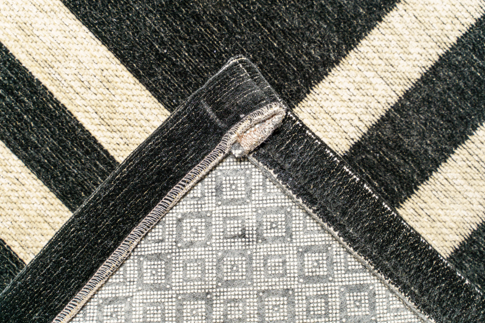 Ковер Form Dark